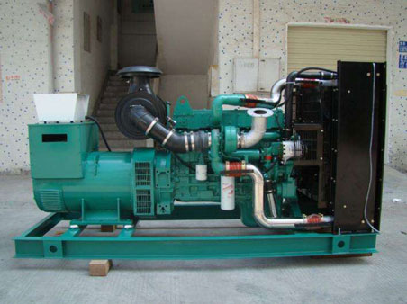 江阳1100kw康明斯柴油发电机组图片 江阳1100kw康明斯柴油发电机组图片